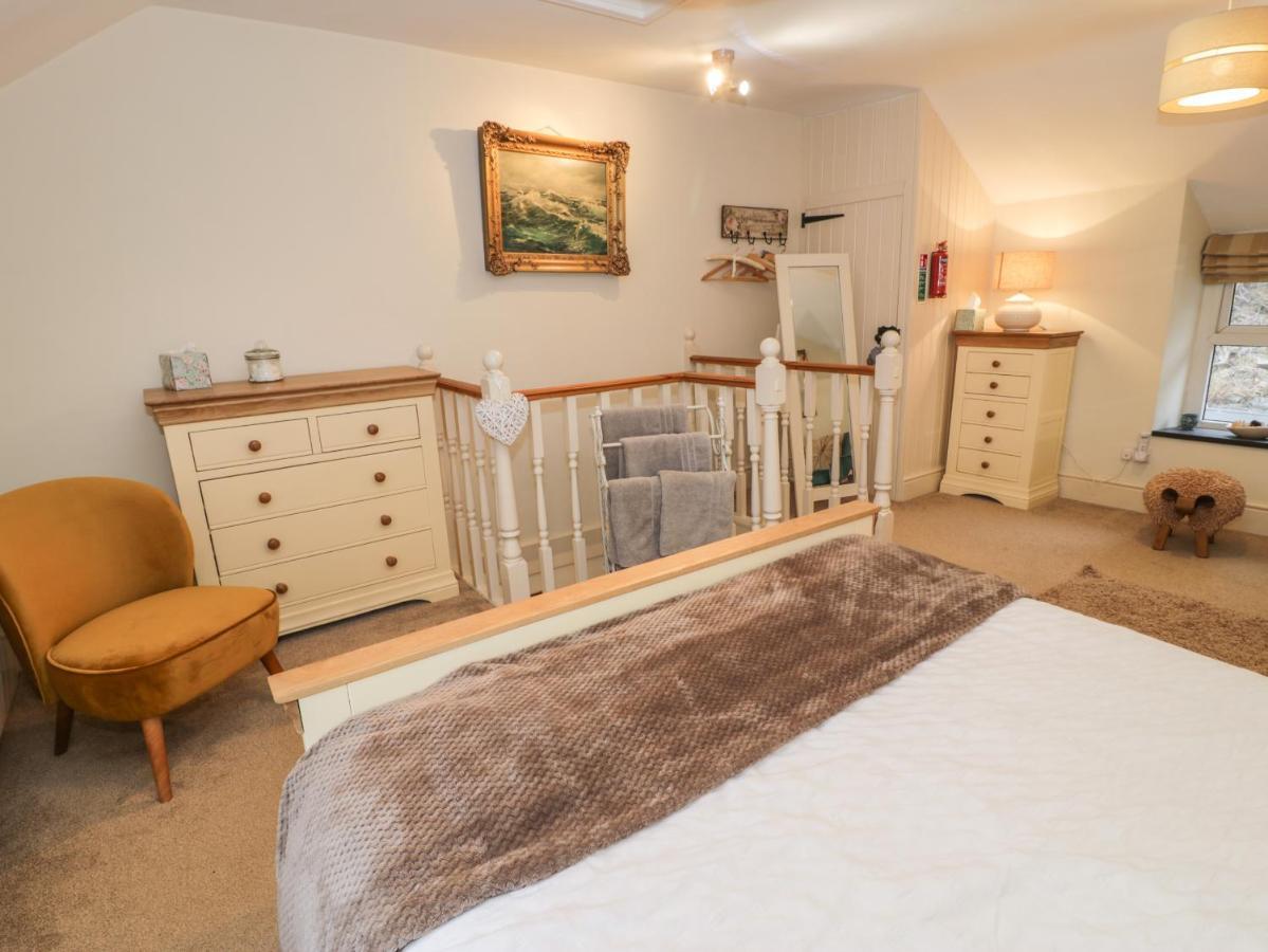 Bwthyn Ger Afon Riverplace Cottage Blaenau Ffestiniog Luaran gambar